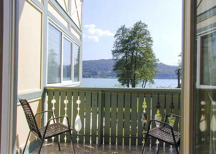 A Part Of Eden Крумпендорф